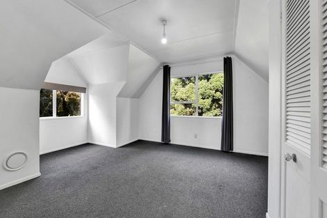 Photo of property in 8 Elizabeth Place, Ferndale, New Plymouth, 4310