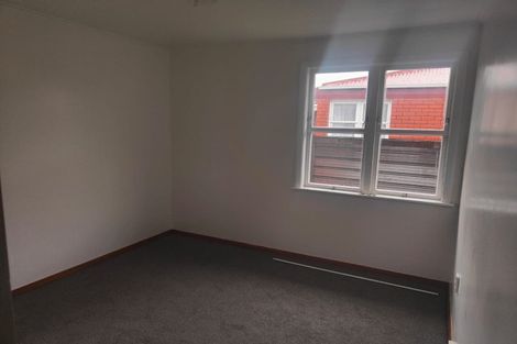 Photo of property in 35 Alexander Street, Awapuni, Palmerston North, 4412