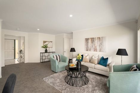 Photo of property in 26 Glencalder Place, Wattle Downs, Auckland, 2103