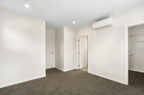 Photo of property in 102 Eriksen Road, Te Awa, Napier, 4110