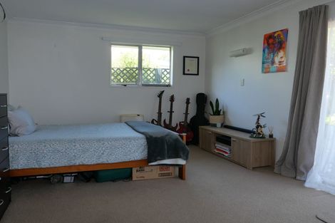 Photo of property in 25 Fairfield Avenue, Fairfield, Lower Hutt, 5011