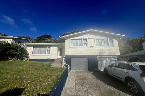 Photo of property in 6 Barberry Grove, Maungaraki, Lower Hutt, 5010