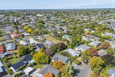 Photo of property in 8 Tuirau Place, Ilam, Christchurch, 8041