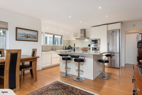 Photo of property in 140a Oceanview Road, Mount Maunganui, 3116