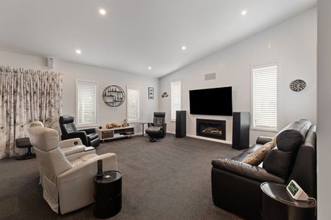 Photo of property in 20 Freedom Drive, Kelvin Grove, Palmerston North, 4414