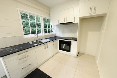 Photo of property in 82 Woodlands Crescent, Browns Bay, Auckland, 0630