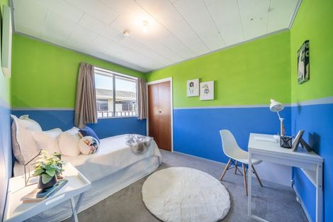 Photo of property in 75 Pasadena Crescent, Totara Park, Upper Hutt, 5018