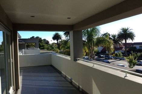 Photo of property in 5/235 Devonport Road, Tauranga, 3110