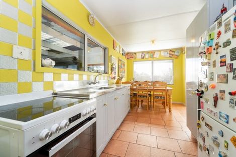 Photo of property in 52 Woodward Street East, Featherston, 5710