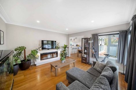 Photo of property in 5 Callis Avenue, Opaheke, Papakura, 2113
