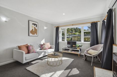 Photo of property in 163 Broderick Road, Johnsonville, Wellington, 6037