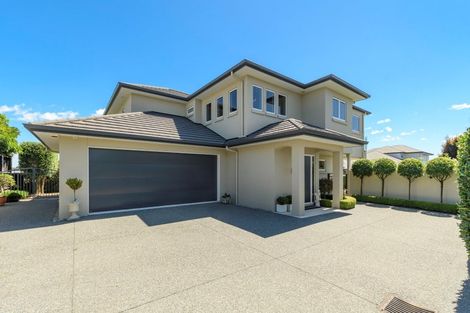Photo of property in 5 Edgecumbe Road, Tauranga, 3110