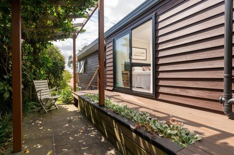 Photo of property in 17 Te Atatu Road, Te Atatu South, Auckland, 0610