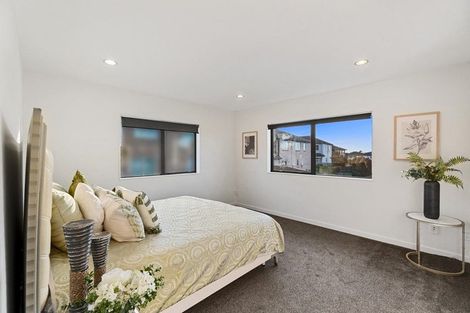 Photo of property in 78 Keri Vista Rise, Papakura, 2110