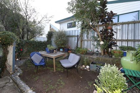 Photo of property in 47 Faraday Street, Hospital Hill, Napier, 4110