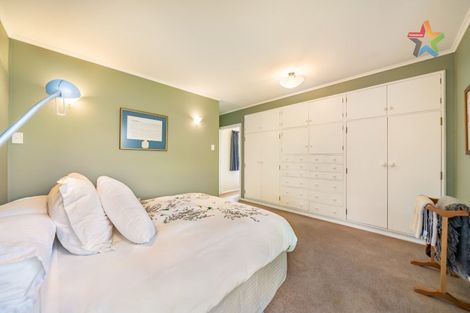 Photo of property in 18 Hautana Square, Woburn, Lower Hutt, 5010