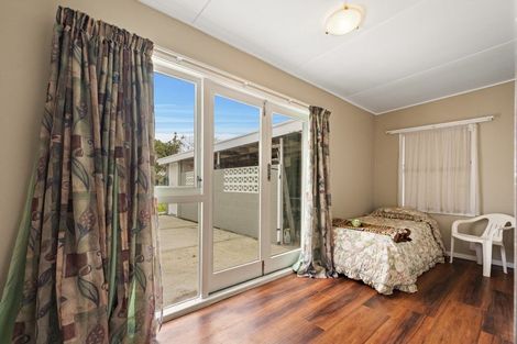 Photo of property in 5 Paul Drive, Ngatea, 3503