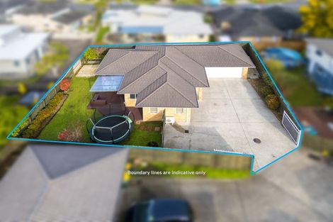 Photo of property in 106c Simpson Road, Henderson Valley, Auckland, 0614