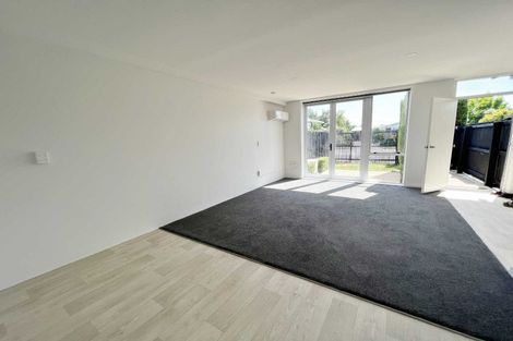 Photo of property in 2/35 Craven Street, Sockburn, Christchurch, 8042