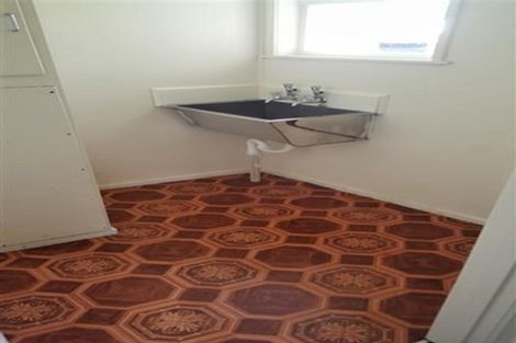 Photo of property in 27 President Avenue, Papakura, 2110