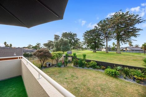 Photo of property in 157 Gravatt Road, Papamoa Beach, Papamoa, 3118