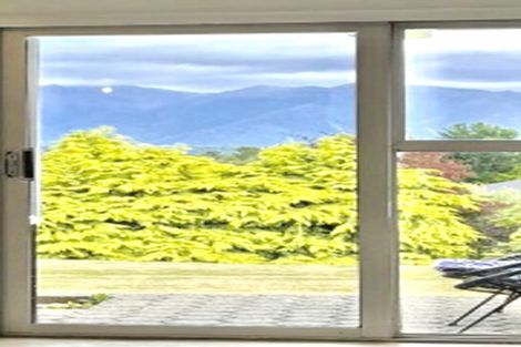 Photo of property in 3 Burnby Place, Te Anau, 9679