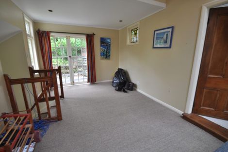 Photo of property in 140 Glenmore Street, Northland, Wellington, 6012