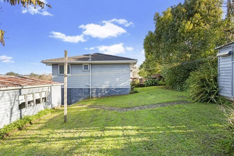 Photo of property in 30 Newham Place, Henderson, Auckland, 0612