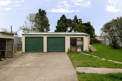 Photo of property in 39 Mclean Street, Woodville, 4920