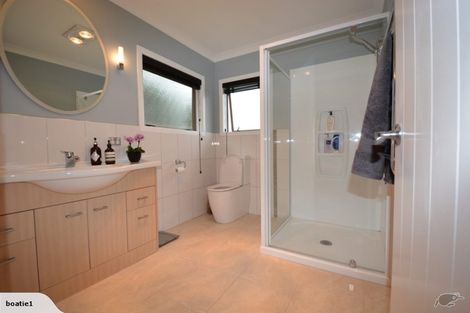 Photo of property in 17 Arthur Carwen Place, Pukekohe, 2120