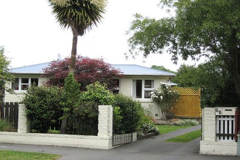 Photo of property in 68 Greendale Avenue, Avonhead, Christchurch, 8042