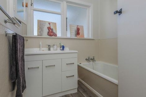 Photo of property in 106 Vogel Street, Woodville, 4920