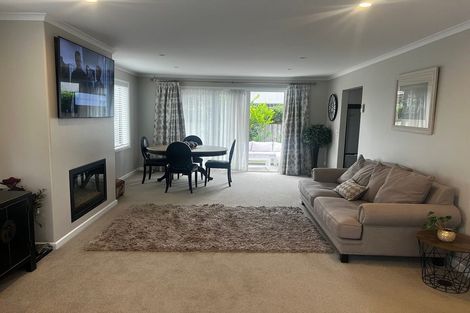 Photo of property in 5 Tucker Close, Leamington, Cambridge, 3432