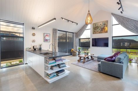 Photo of property in 83 The Esplanade, Pegasus, 7612