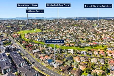 Photo of property in 1/242 Botany Road, Golflands, Auckland, 2013