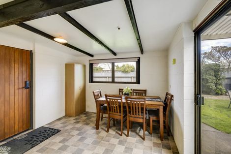 Photo of property in 8 Wiltshire Place, Tamatea, Napier, 4112