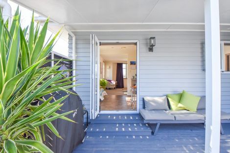 Photo of property in 374 High Street South, Carterton, 5713