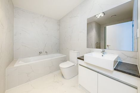 Photo of property in 43 Koroheke Road, Takanini, 2110