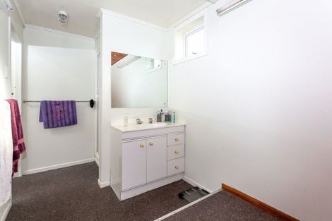 Photo of property in 611 Beach Road, Whangamata, 3620