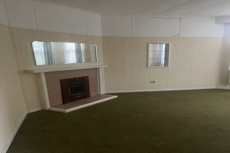 Photo of property in 39 Kamo Road, Regent, Whangarei, 0112