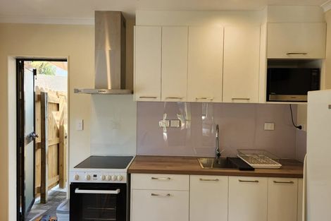 Photo of property in 20 Mercury Lane, Windsor Park, Auckland, 0632
