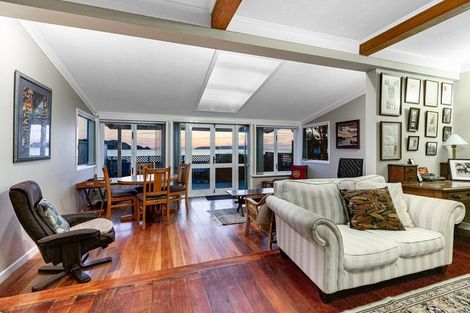 Photo of property in 32 Steyne Avenue, Plimmerton, Porirua, 5026