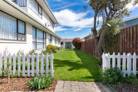 Photo of property in 162 Halswell Junction Road, Halswell, Christchurch, 8025