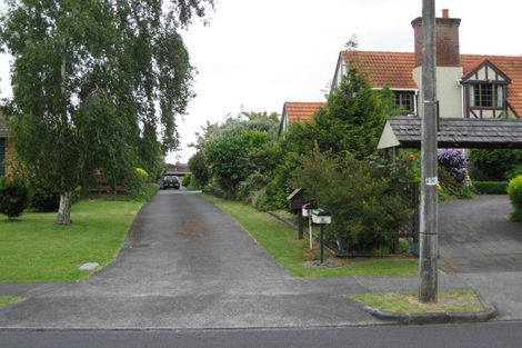 Photo of property in 122 Walter Strevens Drive, Conifer Grove, Takanini, 2112