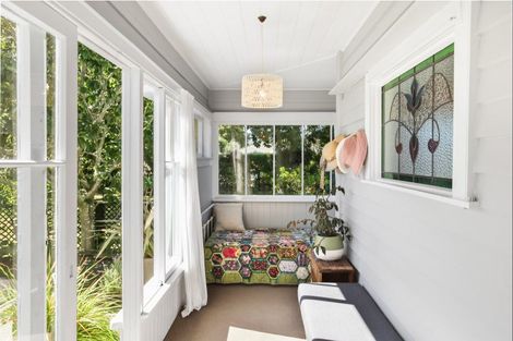 Photo of property in 83 Queenwood Road, Levin, 5510