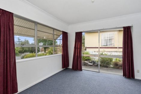 Photo of property in 52 Hillcrest Road, Hillcrest, Hamilton, 3216