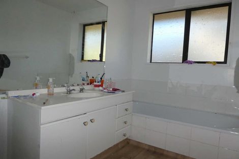 Photo of property in 17 Siska Place, Upper Riccarton, Christchurch, 8041