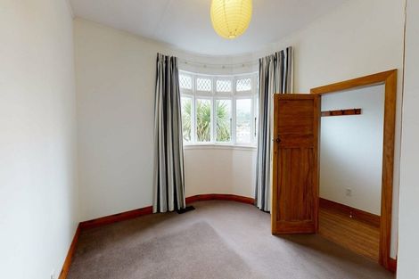 Photo of property in 19 Princess Terrace, Newtown, Wellington, 6021