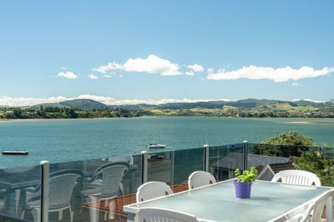 Photo of property in 4/6 Elizabeth Street, Tauranga, 3110