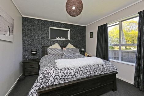 Photo of property in 66 Freyberg Avenue, Tamatea, Napier, 4112